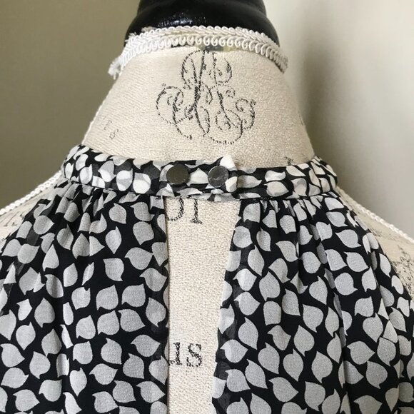 DVF Halter Neck Silk Print Blouse Top Shirt Womens Small Black White Beaded Gems - Picture 13 of 14